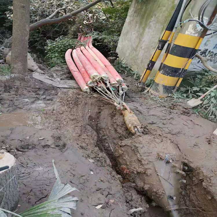 武汉武汉镀锌管材批发市场拖拉管